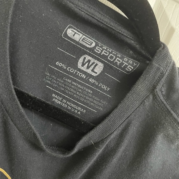 Exclusive Lightning Gasparilla Women’s Crop Top 2022 Tampa Bay Pirate Shirt - Picture 7 of 12